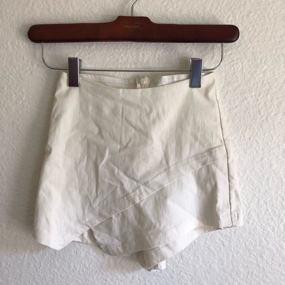 Skort